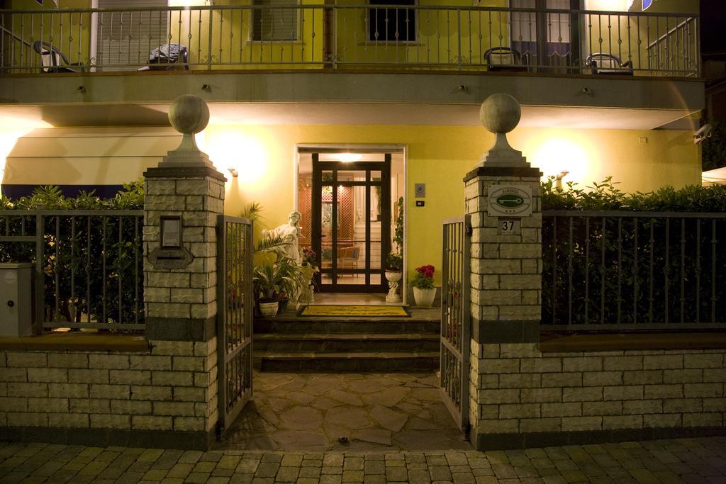 לידו די קאמאיורה Hotel Fortunella מראה חיצוני תמונה