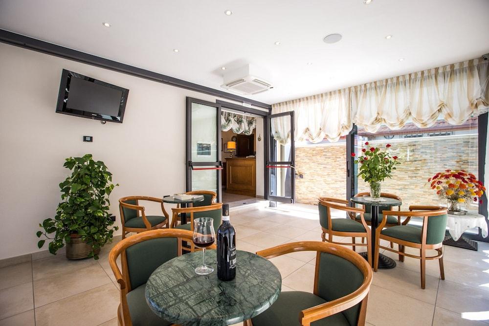 לידו די קאמאיורה Hotel Fortunella מראה חיצוני תמונה