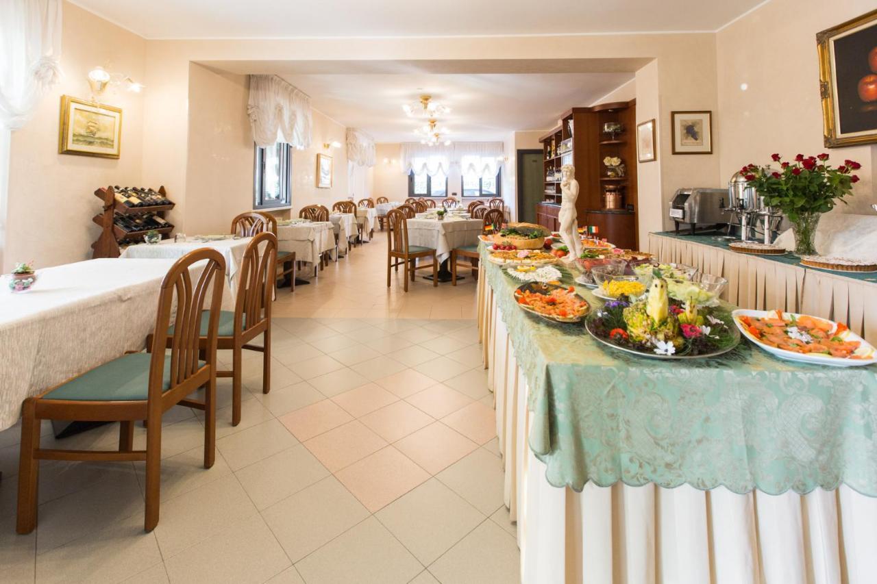 לידו די קאמאיורה Hotel Fortunella מראה חיצוני תמונה